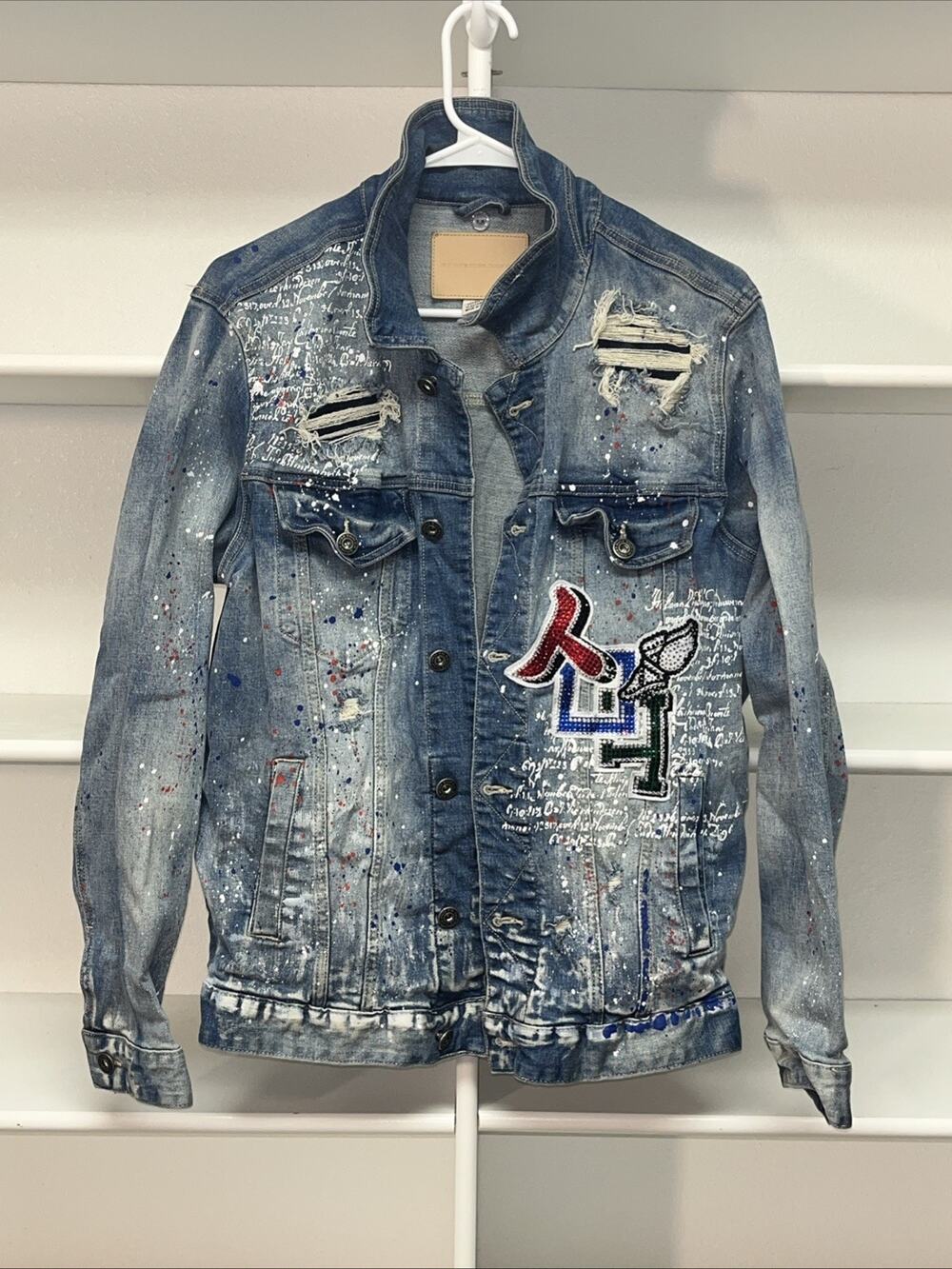 Smoke Rise Distressed Denim Jacket Women’s Medium Splatter Paint Rhinestones